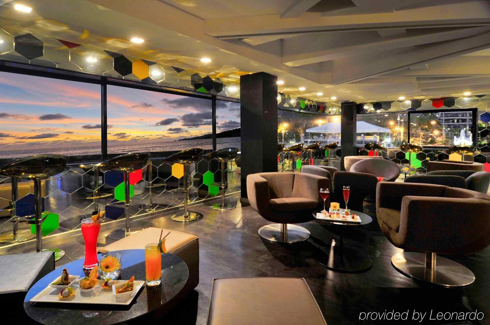 B - Lay Tong Resort Пхукет Ресторан фото